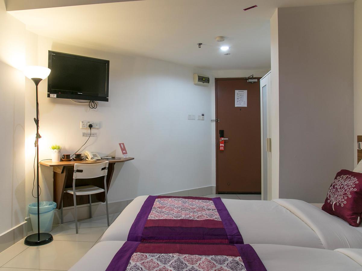 Oyo 180 V Hotel Kuala Lumpur Exterior foto